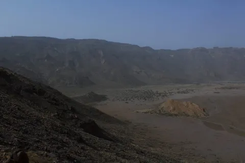 023.