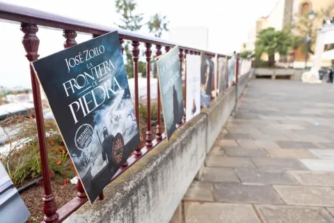 6929651d-5da7-4850-92d8-5a62ae3824df