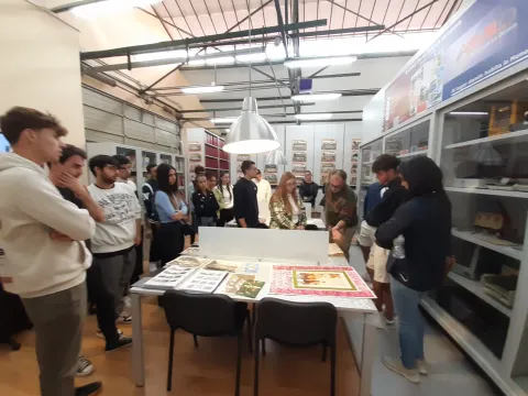 visita de estudiantes al archivo municipal