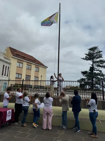 623789fd-13cd-46ab-8270-024c56836328