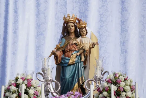 fdda3508-2633-4669-a229-58235aee82f0