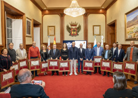 foto participantes medalla de oro