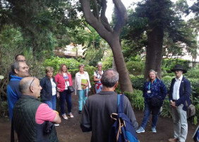 Voluntarios mayores de 55 años se forman para poner en valor la Hijuela del Botánico de La Orotava