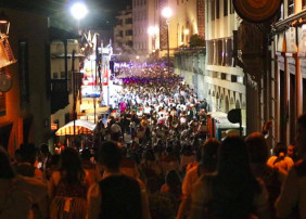 Un año más, el baile de magos fcuenta con una multitudinaria asistencia