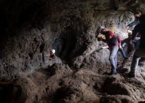 Hallazgo histórico en la Cueva de Bencomo: descubren restos anteriores al siglo XV 