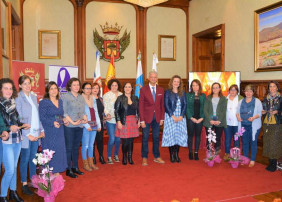 HOMENAJE A LAS TRABAJADORAS SOCIALES