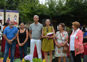 HOMENAJE A LAS ARTESANAS CALADORAS DE LA OLIVA (FUERTEVENTURA)