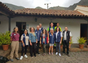 LA CUADRILLA DE EXTINCIÓN DE RABO DE GATO VISITA EL PARQUE RURAL DE TENO PARA AMPLIAR SU FORMACIÓN