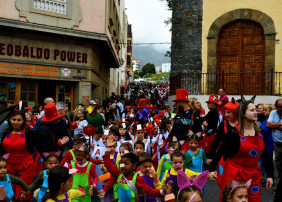 Más de 2.400 niños participaron en el Coso infantil