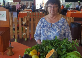 El Mercadillo Valle de La Orotava   entrega la cesta-regalo número 500