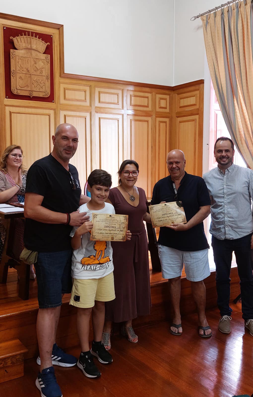 MEJOR CARRETA Y GRUPO.GREGORIO MIGUEL MARRERO GONZALEZ Y  RONDALLA LA LUZ 3