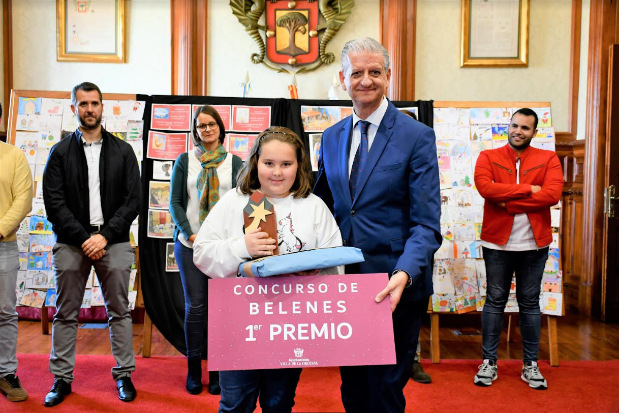 El Ayuntamiento acoge la entrega de premios de los concursos de navidad