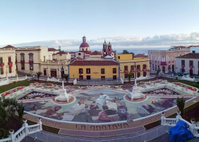 Magno tapiz de la plaza del Ayuntamiento 2019