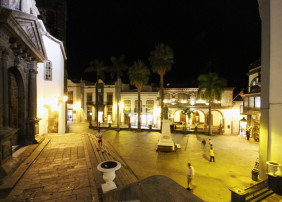Santa Cruz de La Palma y La Orotava sellan el hermanamiento de los dos primeros municipios canarios en contar con luz eléctrica   